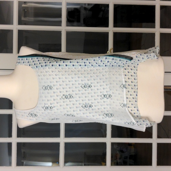 White House Black Market Tops - White house black market double layer tank sz SP 125